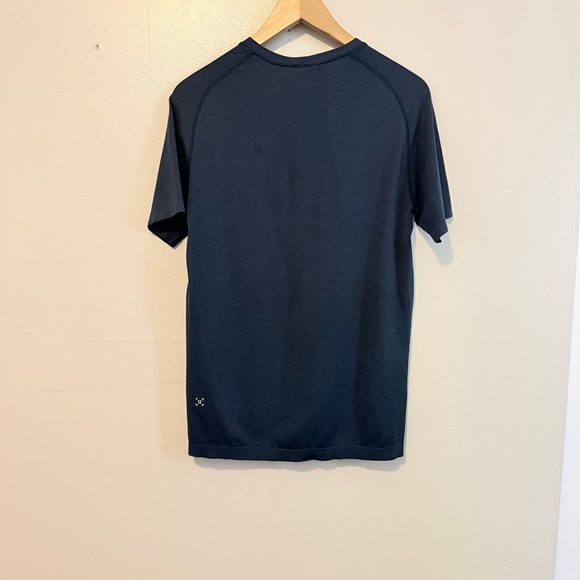 lululemon athletica Deep Blue Short Sleeve Tee - Picture 2 of 3